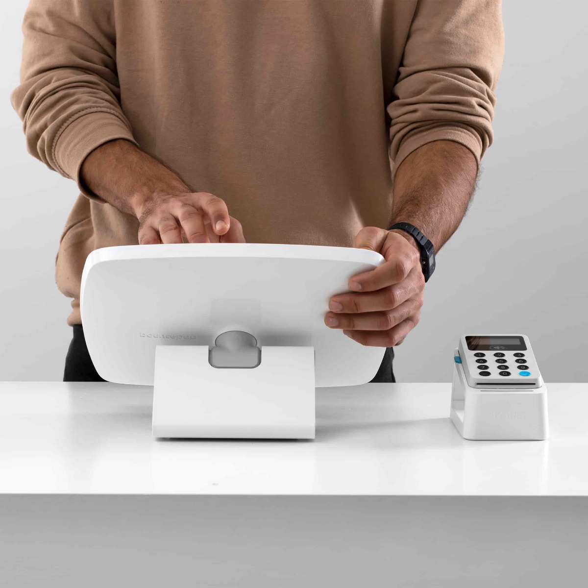 Bouncepad Flip kantelbare tablet / iPad kiosk