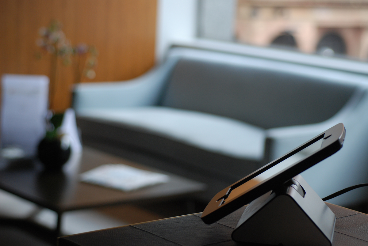 Bouncepad Flip kantelbare tablet / iPad kiosk