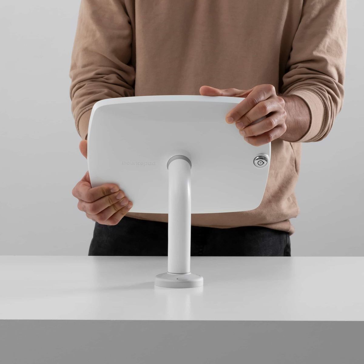 Bouncepad Swivel 60 | tablet / iPad houder met roterende voet