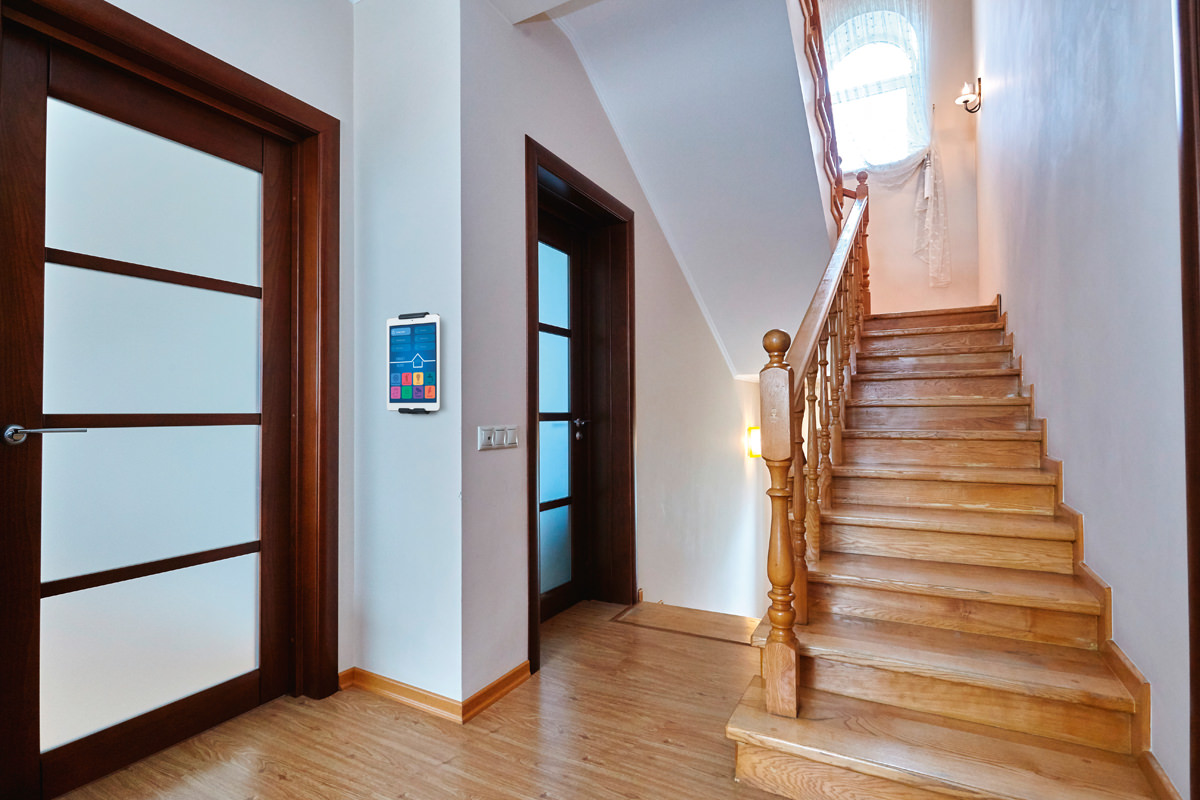 Tablet wandhouder domotica